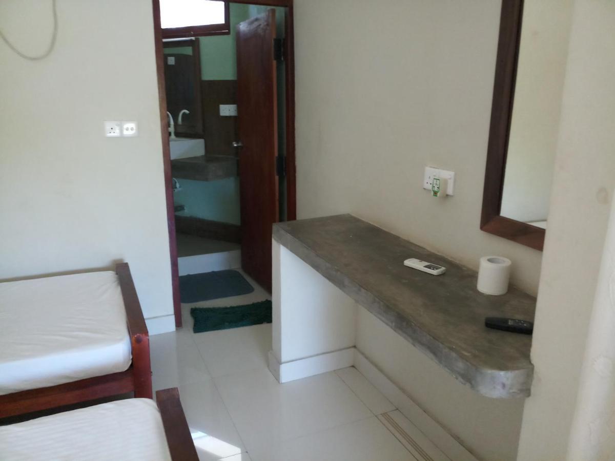Inn On The Bay Home Passikudah ภายนอก รูปภาพ